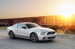 Ford Mustang V6 2012 года